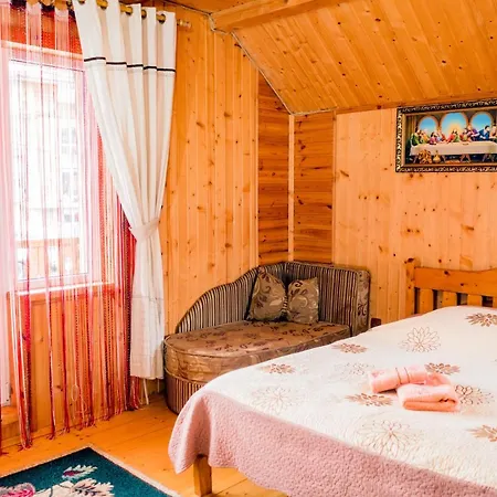 Ivanna Apartment *
